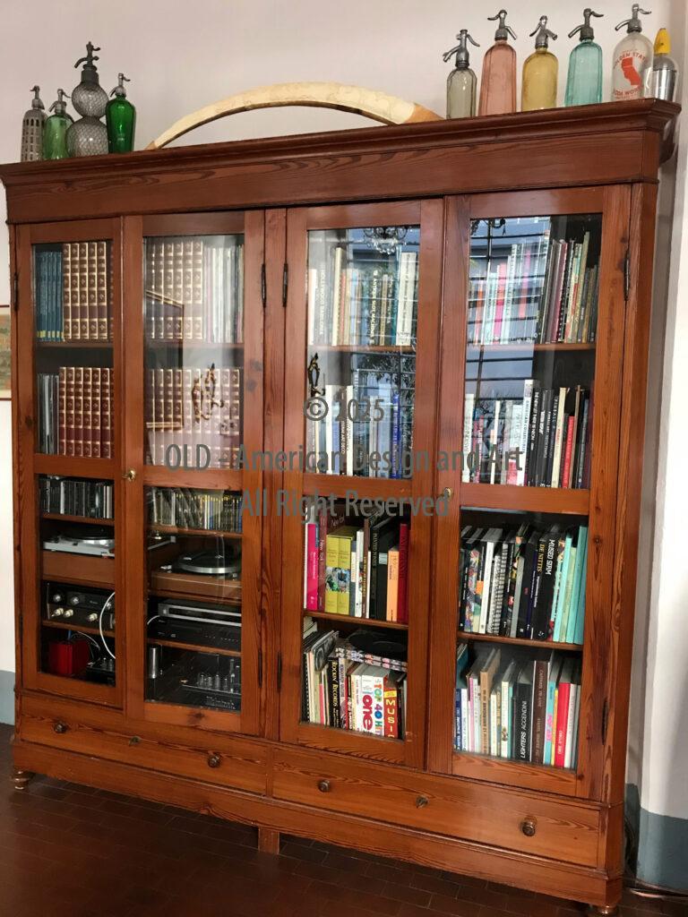 Libreria in mogano e vetri Italia 1940
