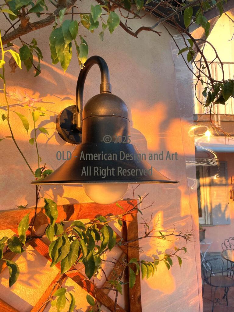 Lampada da esterno in metallo verniciato alle polveri, Germania anni 80