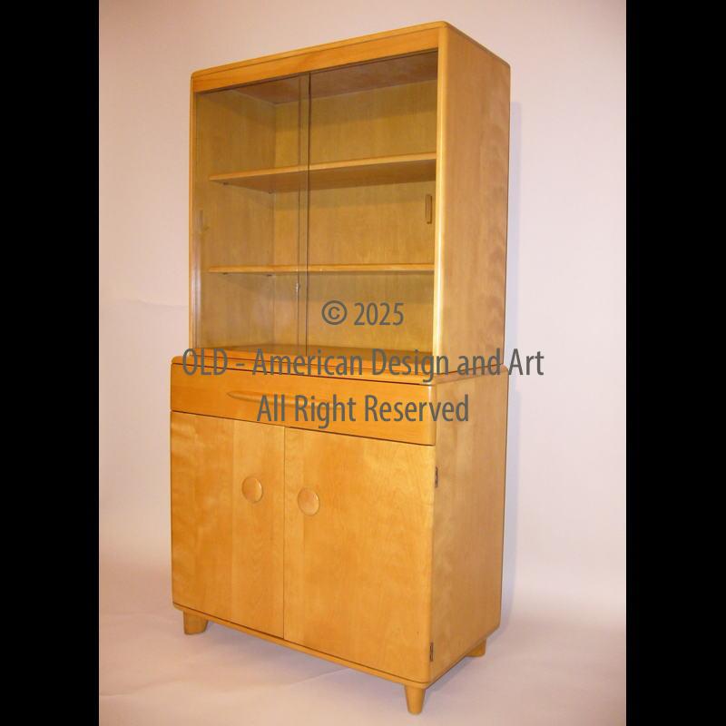 China Cabinet, Heywood Wakefield Inc. U.S.A. 1947